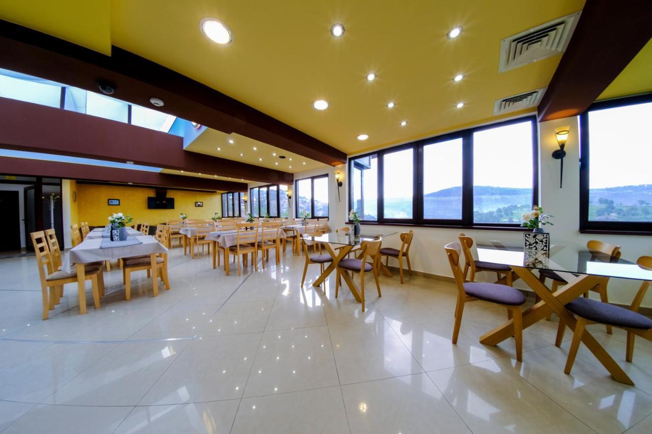 The Hill Hotel Veliko Tarnovo Kültér fotó