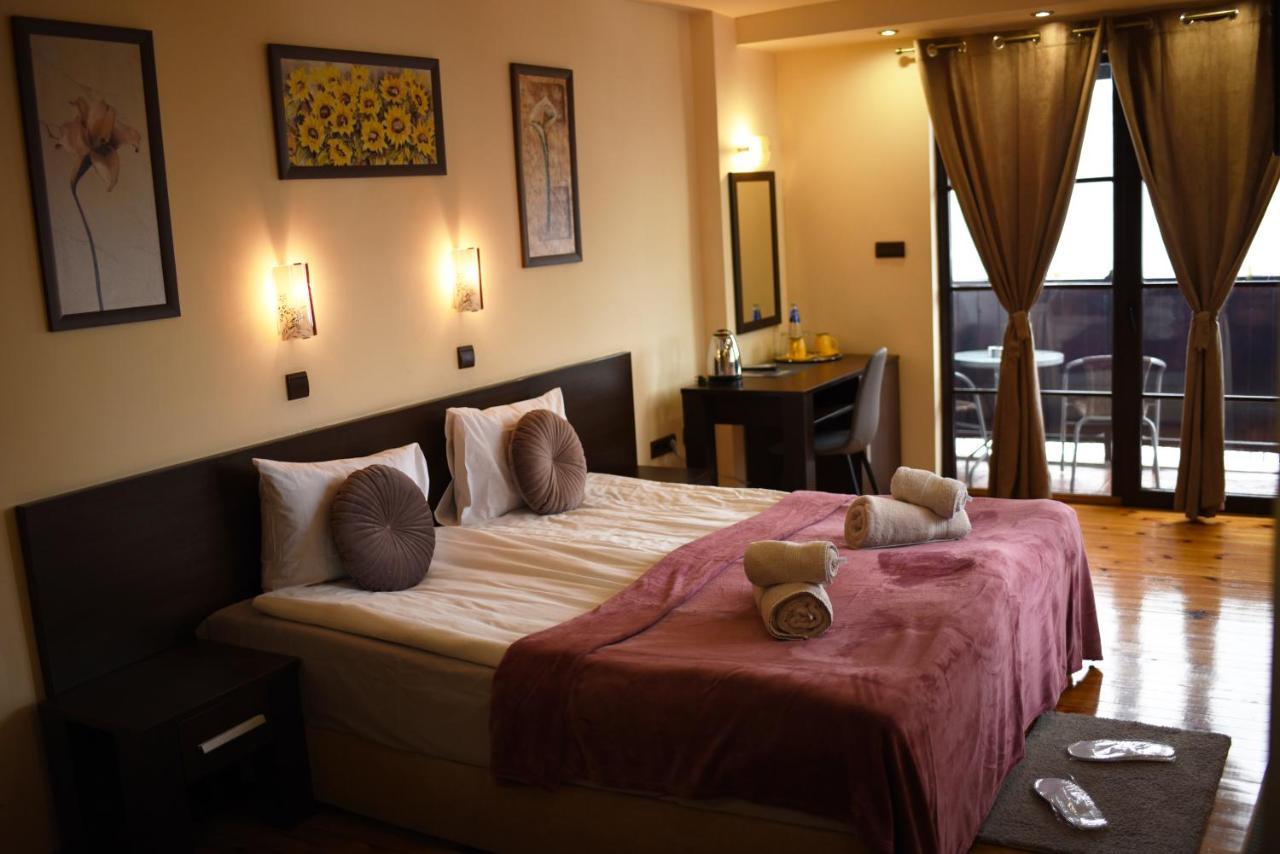 The Hill Hotel Veliko Tarnovo Kültér fotó